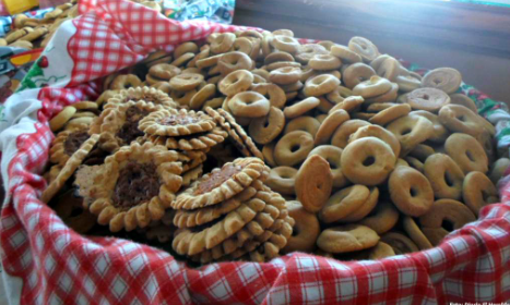 Paquete de 30 rosquillas y 10 Tostacas de Sabana Grande